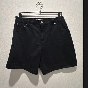 Levi's relaxed fit shorts size 10